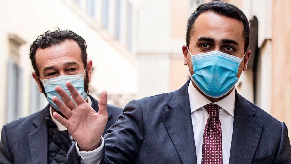 Governo, il si del Movimento Cinque Stelle al premier Draghi spacca il partito, proseguono le espulsioni