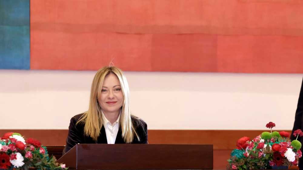 Governo, Meloni torna a Palazzo Chigi dopo il tour in Asia: è asse con Seul, ma c’è il nodo-Groenlandia