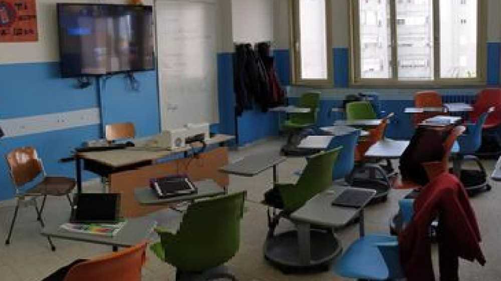 I banchi a rotelle finiscono in soffitta in Veneto, aperta un'indagine conoscitiva, farebbero venire il mal di schiena