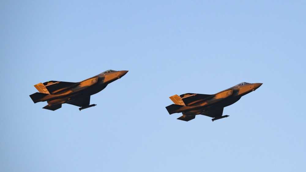 I caccia di Putin e l'intervento dei velivoli italiani, cosa sono i Mig-31 che hanno violato lo spazio aereo NATO e gli F-35 che li hanno intercettati