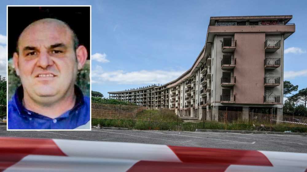 I corpi di due donne  trovati in un cantiere, confessa un 48enne: «Erano prostitute, non volevo pagarle e le ho spinte nel vuoto»