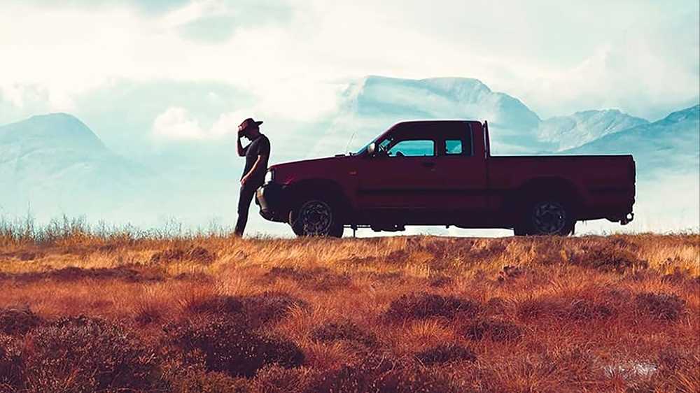 I migliori libri da leggere della settimana, tra “Piccoli fantasmi”, “La legge di Yellowstone”, “Un podcast ha deciso di rovinarmi la vita” e “Un caso complicato per l'avvocato Ligas: Perdenti”