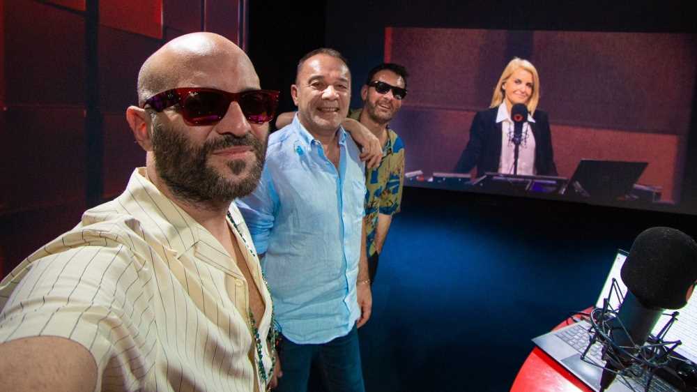 I Negramaro a RTL 102.5: «Vent'anni di carriera celebrati nel Salento, insieme a noi tanti amici. La cosa bella di questi vent'anni è potersi dire grazie»