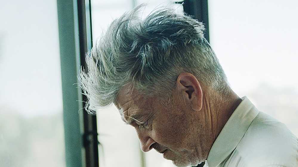 I segreti di David Lynch, dalla pittura al cinema: il libro di Matteo Marino che ci porta alla scoperta di un personaggio dalle mille sfumature