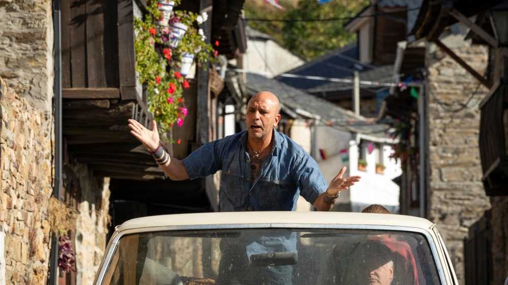 Il Buen Camino di Checco Zalone prosegue, il primato degli incassi di sempre  è  ormai a pochi passi