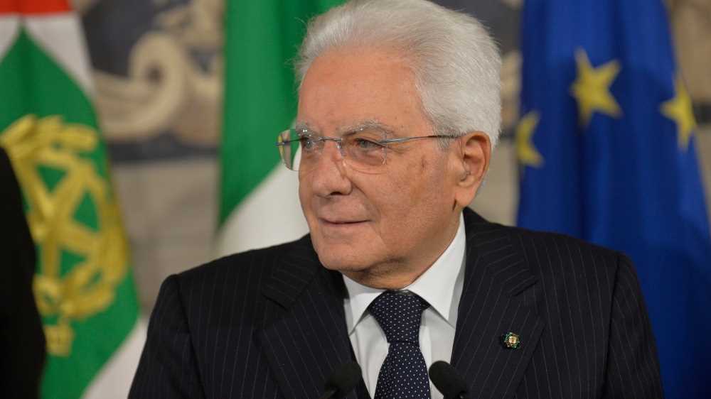 Il presidente Sergio Mattarella, pace non è astratto buonismo ma realismo. Poi ai giovani, l'amore non è possesso