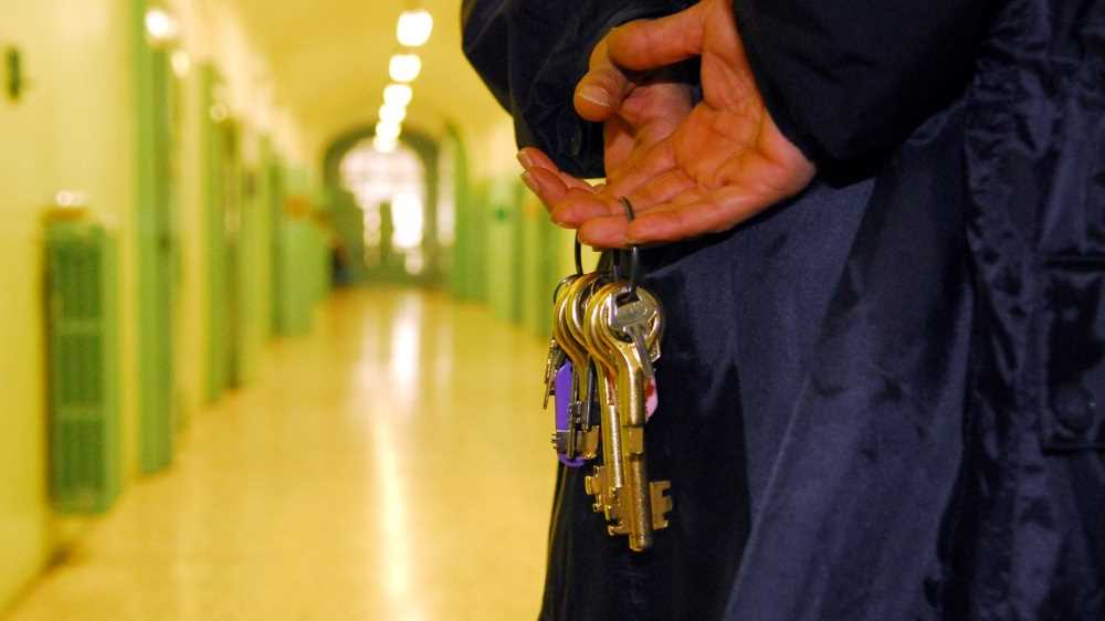 In Francia è rivolta dei narcotrafficanti contro le nuove misure del ministero degli interni, nelle carceri azioni coordinate