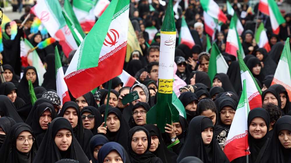Iran: Donald Trump dice sì al Pakistan, al via il cessate il fuoco di due settimane, intanto Teheran riapre Hormuz