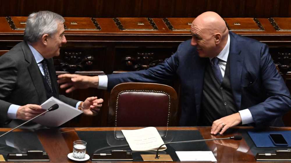 Iran, in Parlamento è scontro: l’opposizione contro i ministri degli Esteri e della Difesa Tajani e Crosetto