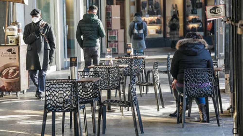Italia quasi tutta arancione, da lunedì prossimo; spuntano zone bianche, sì ai musei aperti in regioni gialle