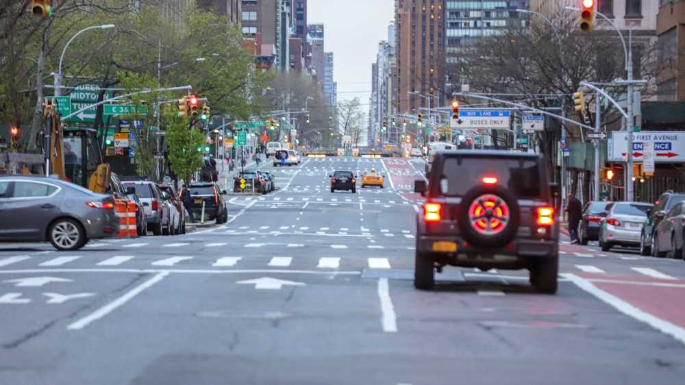 Italiano torturato a New York, indagati per presunte complicità anche due poliziotti