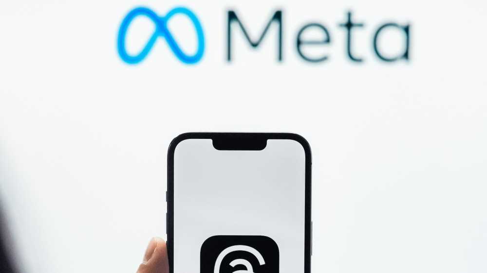 L'Ue contro Meta: tutta colpa di scroll, like e autoplay dei video sui social