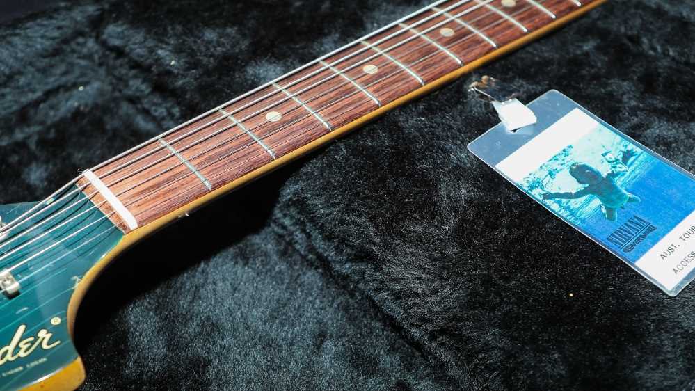 La chitarra di Kurt Cobain all’asta per oltre 1,5 milioni di dollari