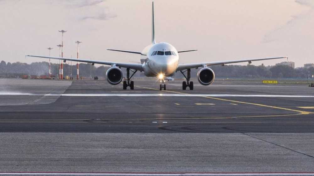 La crisi del petrolio nel Golfo, prime limitazioni di carburante per i voli in quattro scali italiani