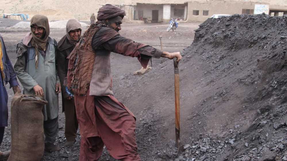 La guerra del Golfo: possibile azione terrestre sull'isola di Kharg, ucciso il capo della marina delle guardie rivoluzionarie