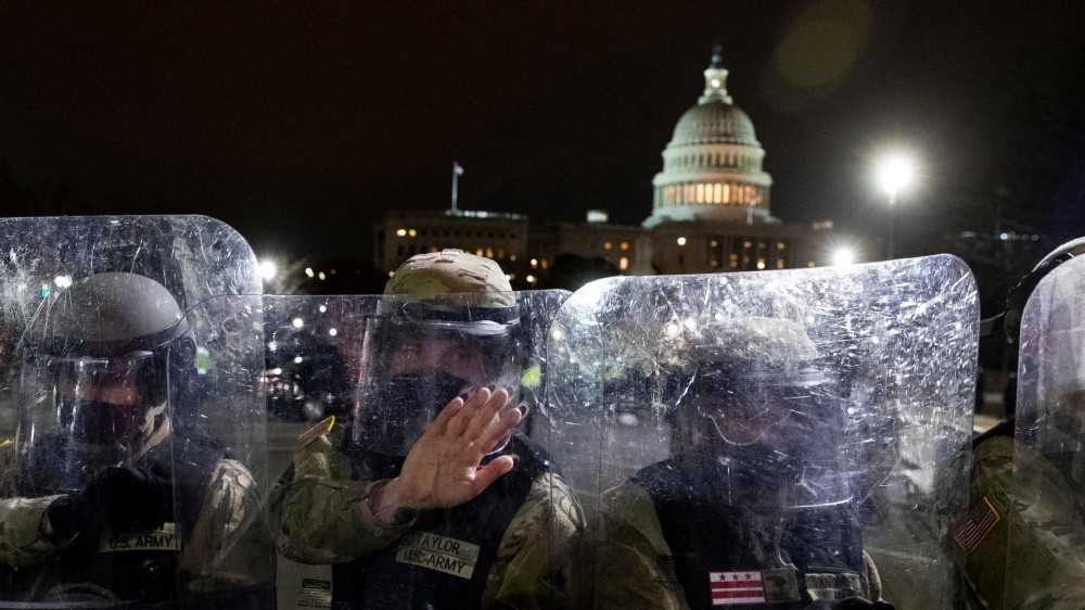 La parabola discendente di Donald Trump e il giorno più buio della democrazia americana, cronaca di uno scempio