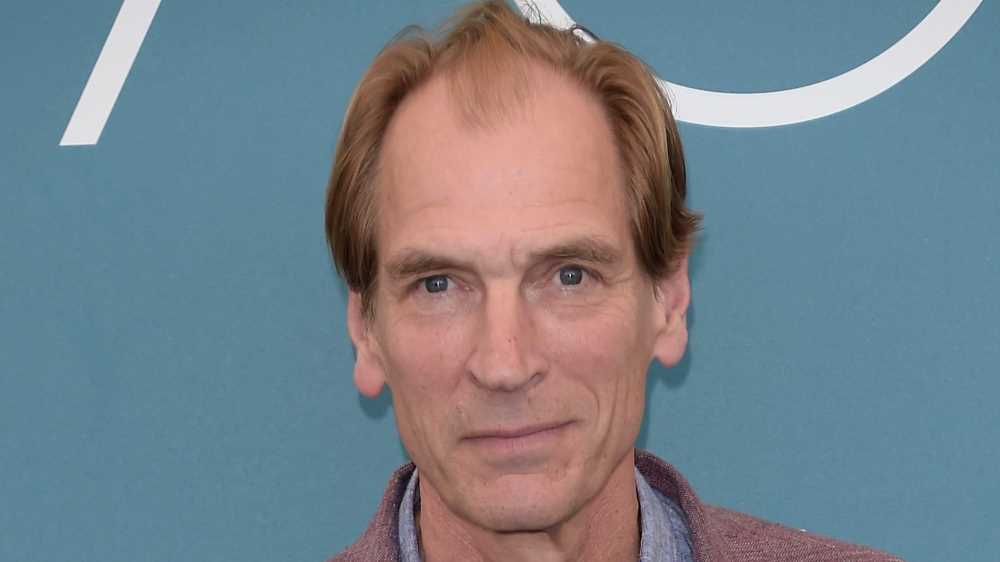 L’attore Julian Sands è stato dichiarato disperso, era partito per un’escursione in California