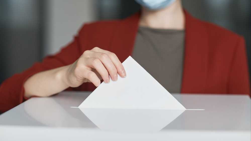 Le elezioni scatenano i social, spopola online l'hashtag #iononvoto