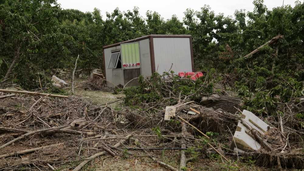 Maltempo, esondano i torrenti, Cogne isolata, danni e persone bloccate anche in Piemonte