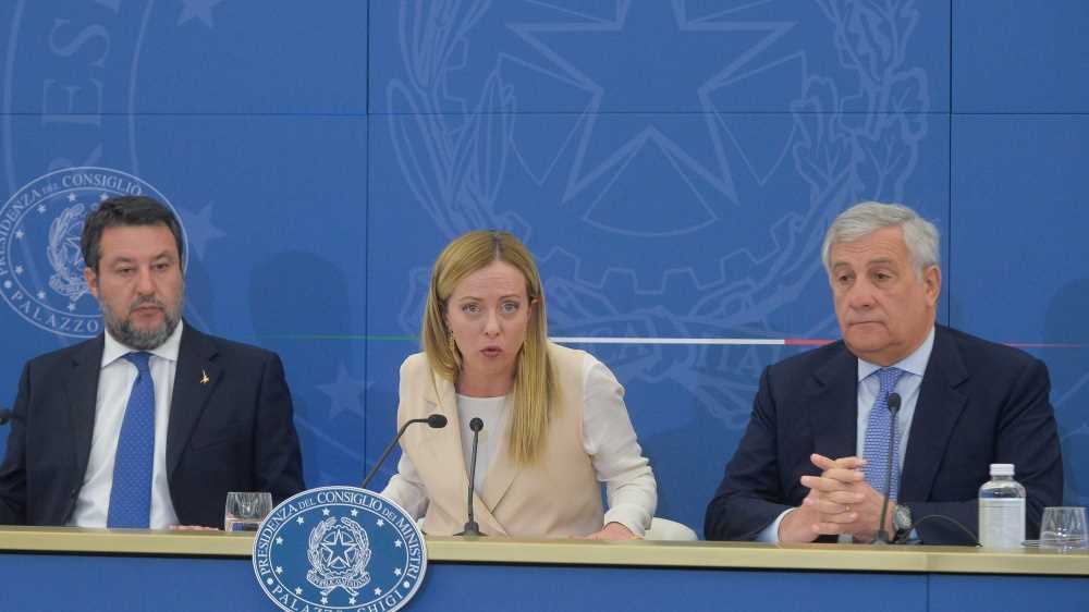 Manovra, Meloni: “Seria e realistica”. Poi premier blinda il testo: “Maggioranza coesa, no emendamenti”