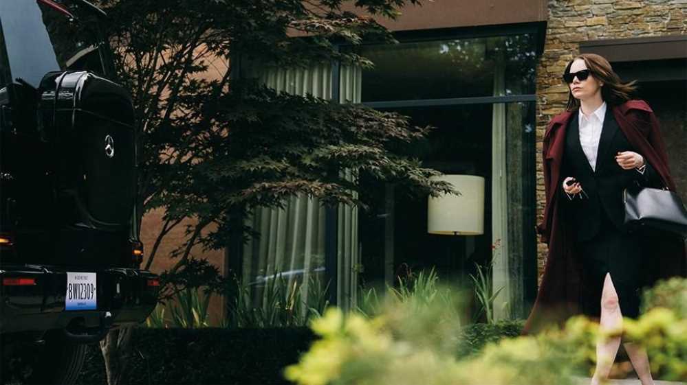 Mostra del Cinema 2025, Bugonia di Yorgos Lanthimos: trama e recensione del film in concorso