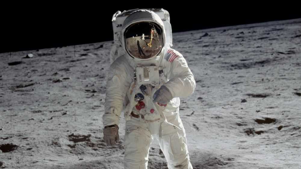 Nasa, ecco il piano da 28 miliardi per tornare sulla Luna entro il 2024