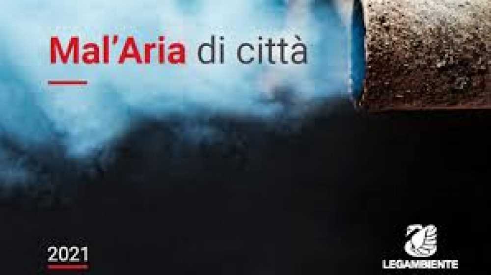 Nel 2020, in Italia, sono stati 35 i capoluoghi di provincia fuorilegge per lo smog, a Torino la maglia nera