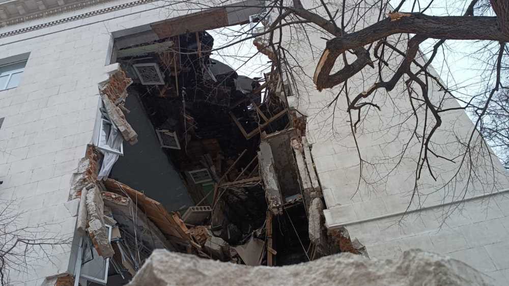 Nella notte su Kiev massiccio attacco russo, colpita anche la sede del governo ucraino