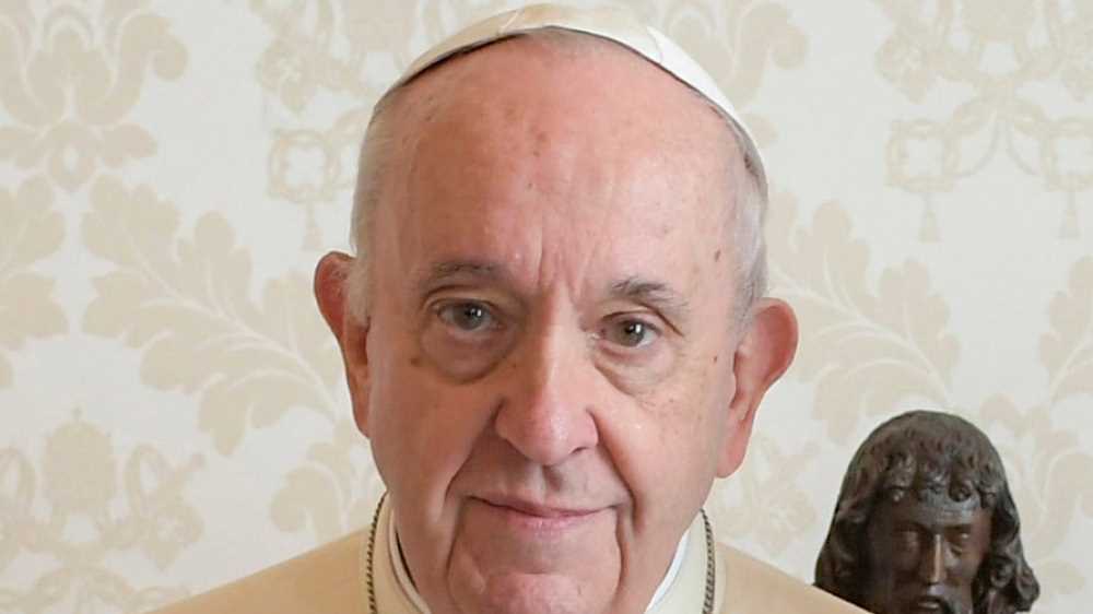 Papa Francesco durante l'Angelus, Dio mostri la strada per porre fine alla folle guerra in Ucraina