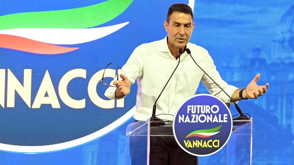 Per le prossime elezioni siamo già in trincea, così Vannacci all’ assemblea costituente di Futuro Nazionale