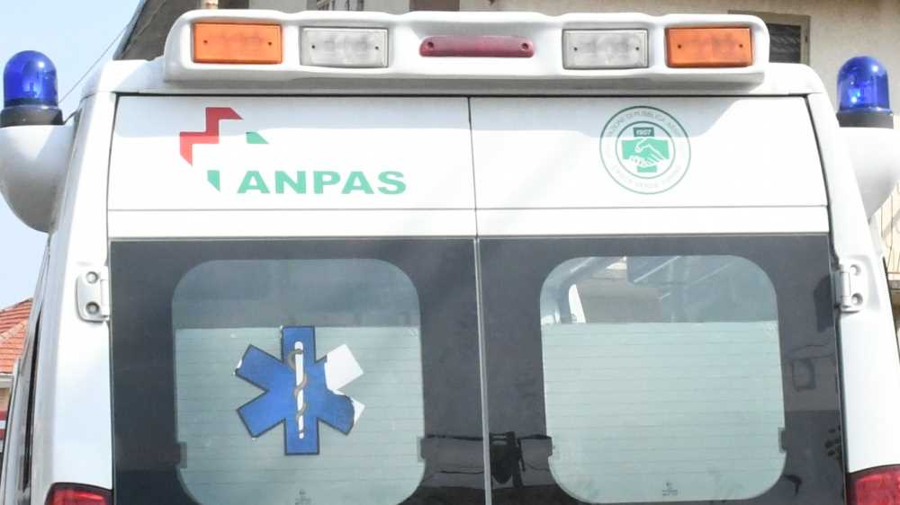 Recupera la mano paralizzata grazie ai nervi del piede: l'intervento rivoluzionario a Torino