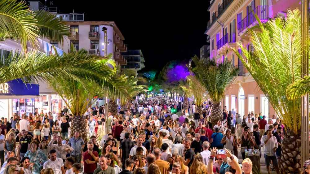 Riccione Music City: si accende l’estate a ritmo di musica nel Piazzale Roma