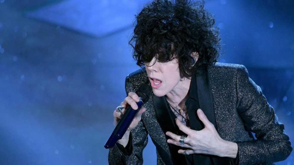 Rimandato al 2022 il tour italiano di LP previsto per quest'anno, ecco tutte le date