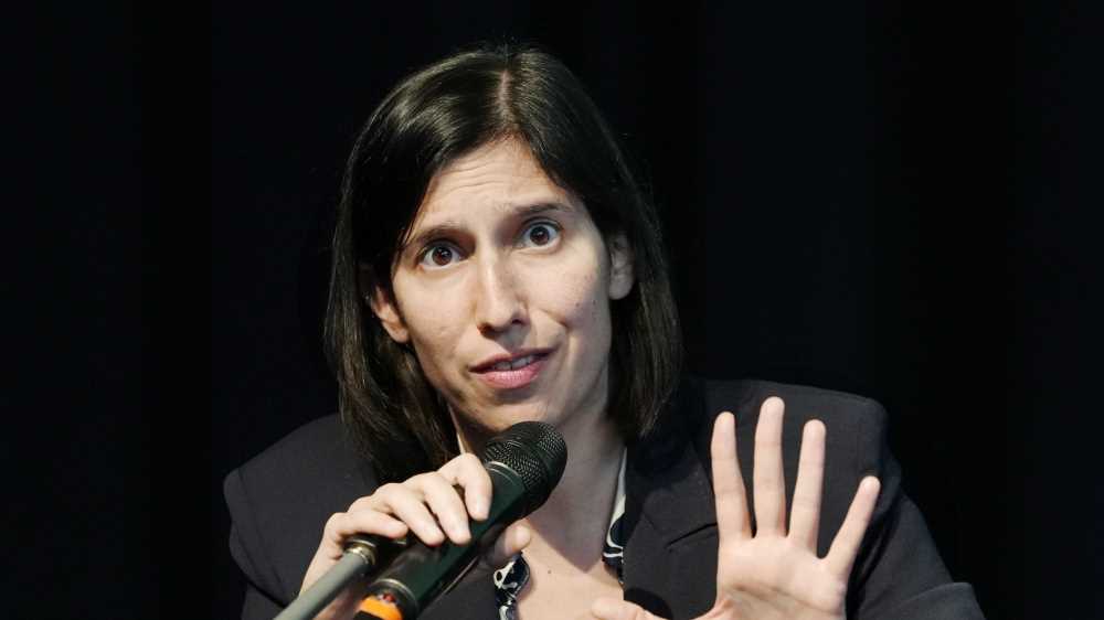 Salario minimo, Elly Schlein (Pd) a Giorgia Meloni: “Ce l’avete con i poveri, l’Italia non vi perdonerà”