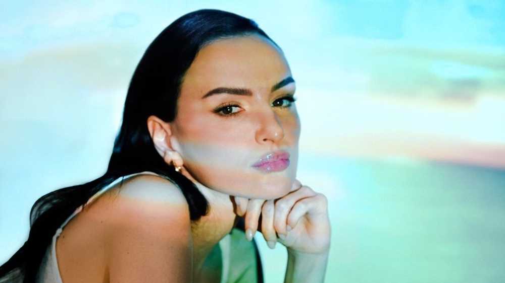 Sanremo 2026, Arisa su RTL 102.5: «Molte donne mi fermano e mi dicono che il brano le coinvolge»