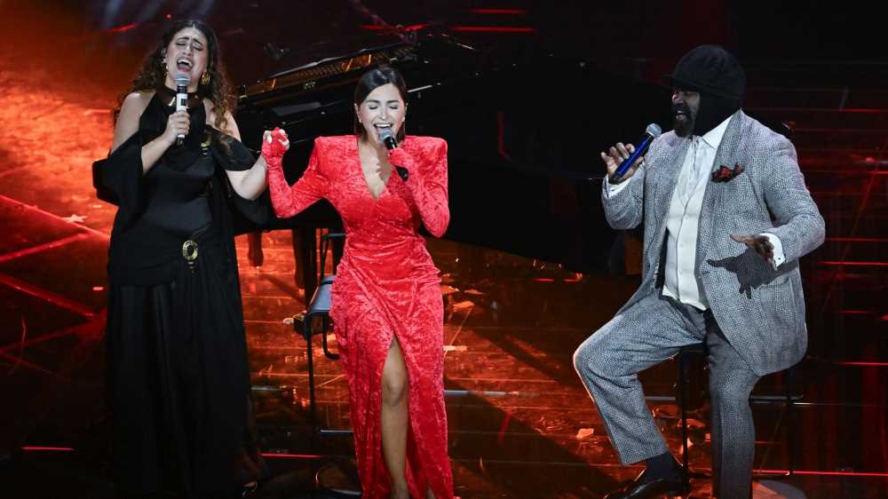 Sanremo 2026, Serena Brancale e Gregory Porter raccontano a RTL 102.5 l’emozione della serata cover