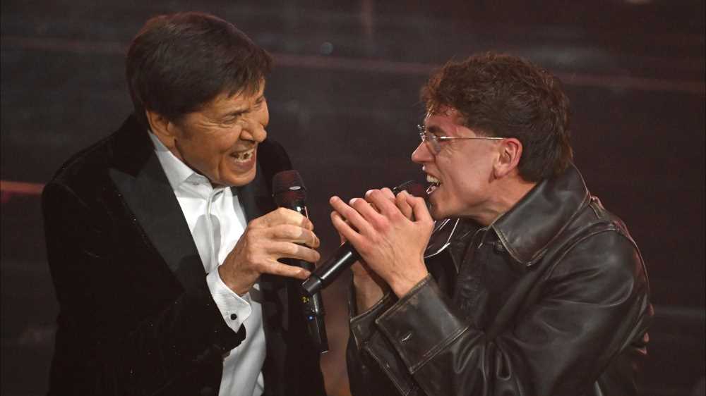 Sanremo 2026, Tredici Pietro racconta a RTL 102.5 l’emozione di cantare con il padre Gianni Morandi nella serata cover
