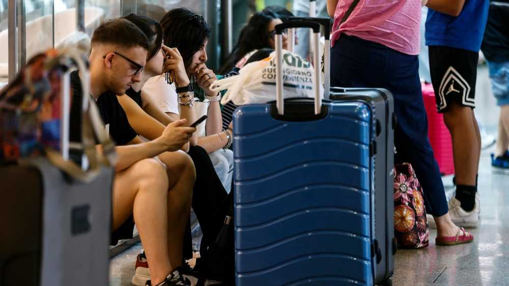 Sciopero dei treni,ritardi e cancellazioni si avvertono su molte tratte, l'agitazione terminerà alle 18