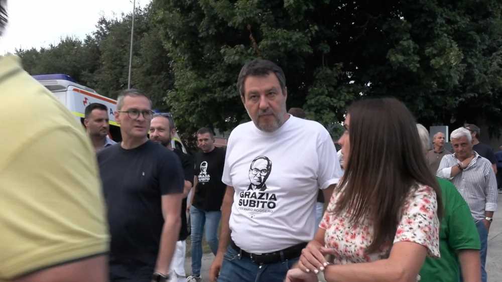 Seconda visita consecutiva di Salvini a Roggero in carcere, a Bollate