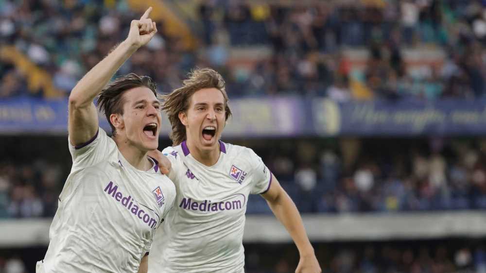 Serie A, Sassuolo-Cagliari 2-1, Verona-Fiorentina 0-1, Lazio-Parma 1-1