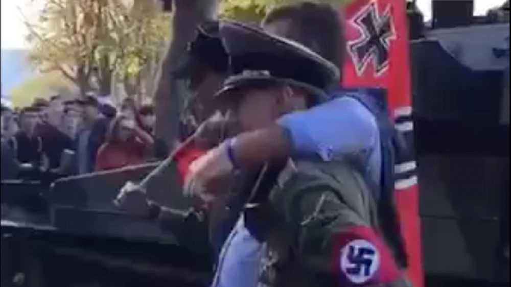 Si presentano al Lucca Comics vestiti da nazisti, indaga la Digos