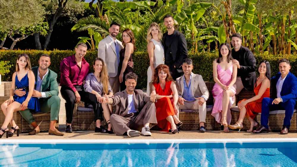 Temptation Island, oggi torna il reality delle corna su Canale 5: ecco coppie e single