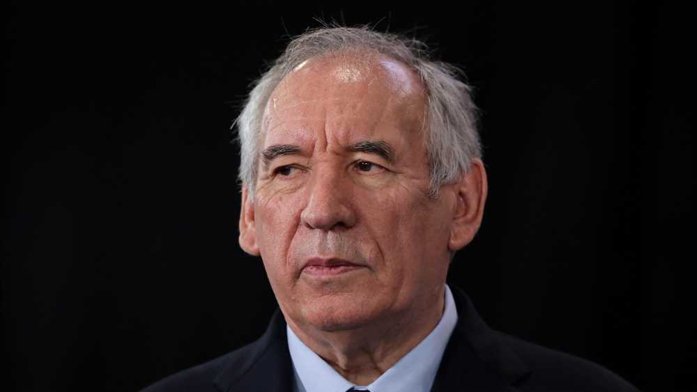 Tensione Roma-Parigi, Bayrou accusa l’Italia di dumping fiscale, dura replica di Palazzo Chigi
