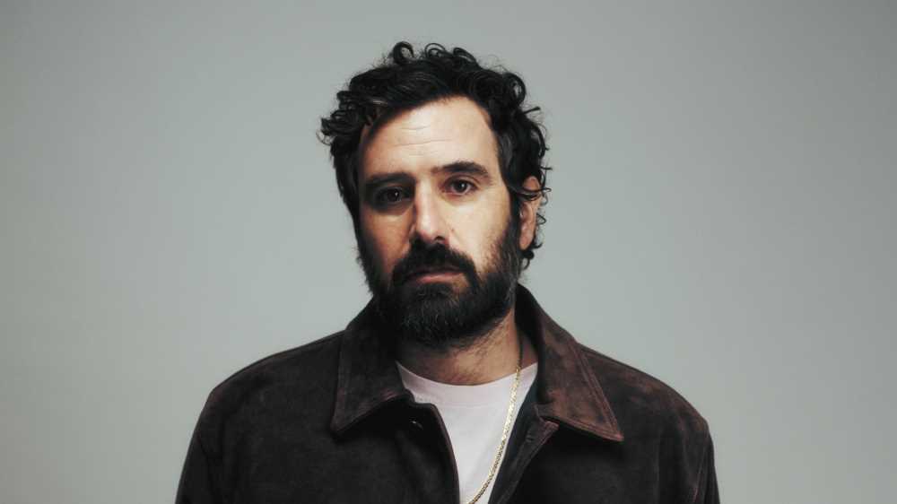 Tommaso Paradiso racconta a RTL 102.5 l’esordio a Sanremo con “I romantici’