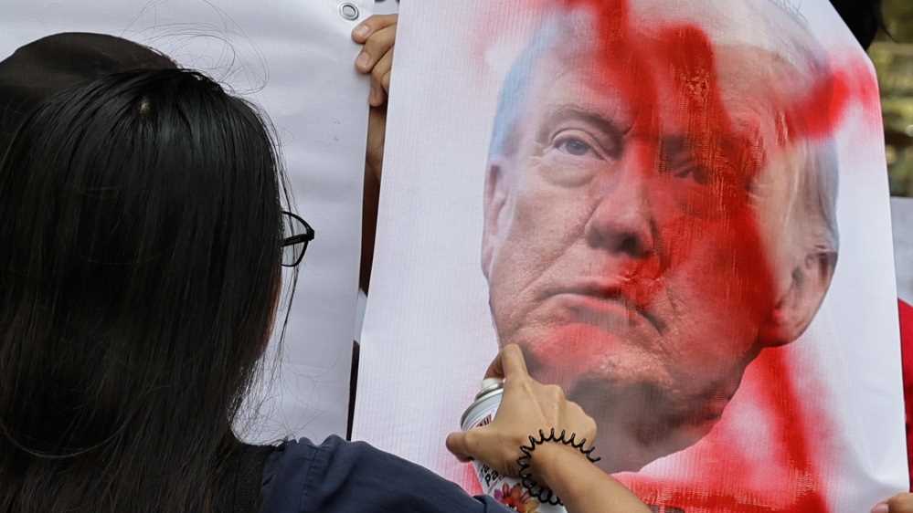 Tregua di 10 giorni in Libano. Trump: 'la guerra in Iran una piccola digressione'. le minacce di Hezbollah e la soddisfazione dell'Iran