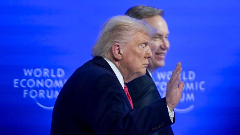 Trump a Davos, dall'attacco all'Europa e all'annessione della Groenlandia. Domani incontro con Zelensky