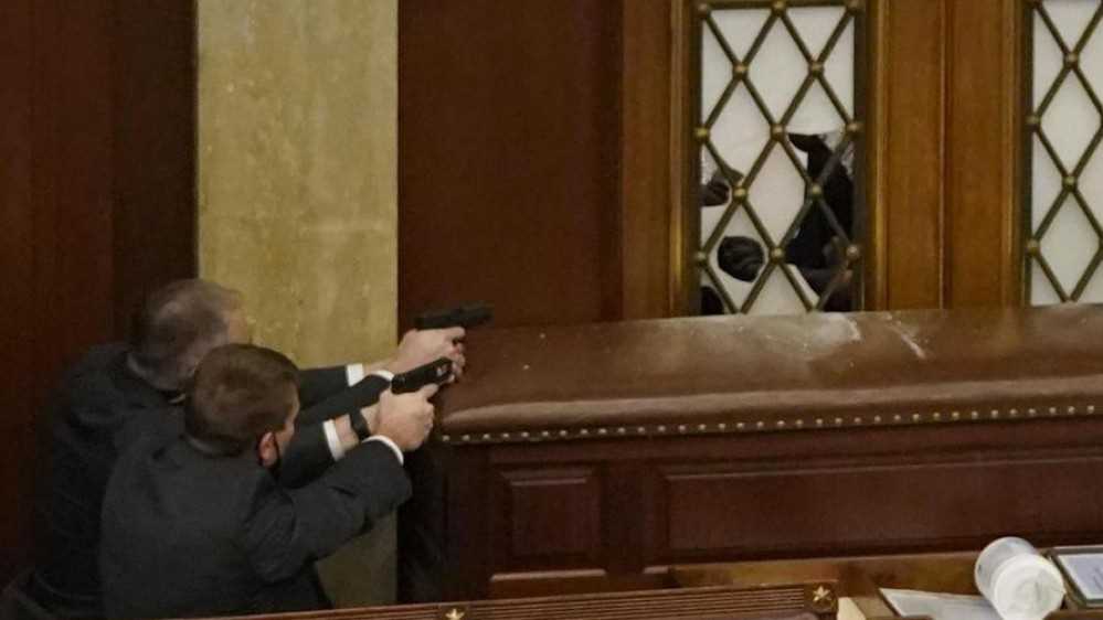 Tutti contro Donald Trump; le reazioni della politica internazionale, dopo l'assalto al Congresso Usa