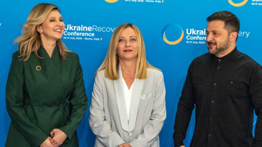 Ucraina, la presidente del Consiglio Meloni al presidente Zelensky: “Immagino un Paese libero e ricostruito"