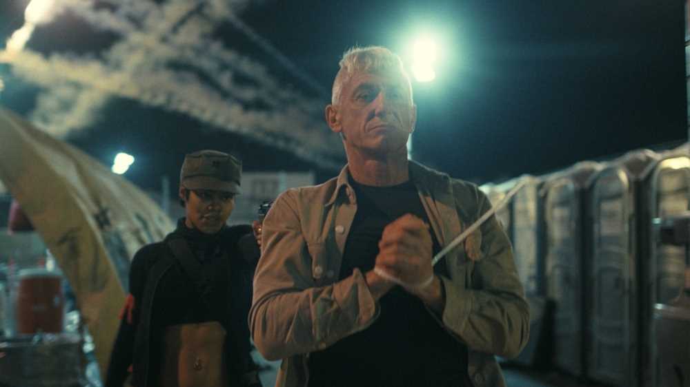 Una battaglia dopo l’altra di Paul Thomas Anderson: trama, cast e recensione del film in uscita oggi nelle sale