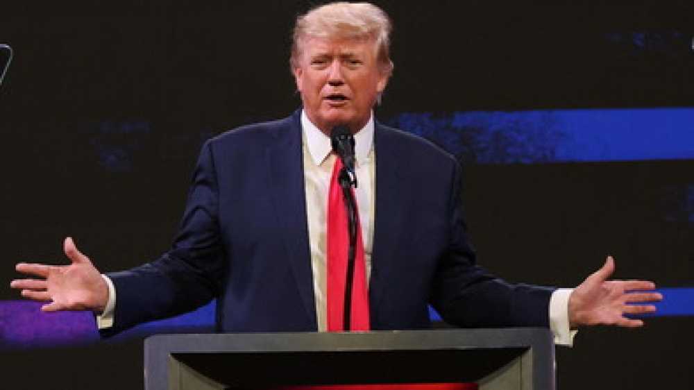 Usa: il ritorno di Donald Trump alla convention delle armi dopo la strage di Uvalde, ci riprendiamo la Casa Bianca